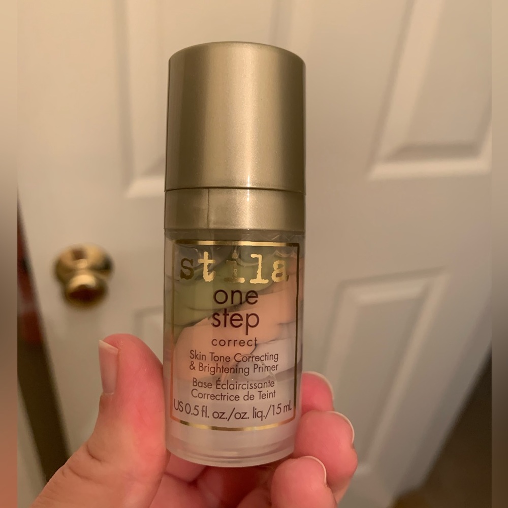 STILA One Step Correct